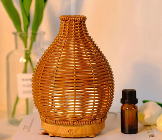 Magnifique diffuseur d'huiles essentielles en bois tressé