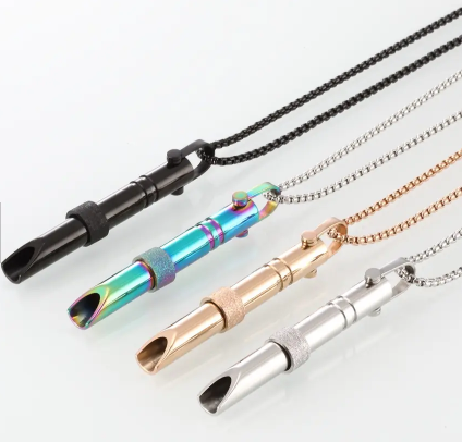 Collier sifflet anti-anxiété en acier inoxydable de haute qualité